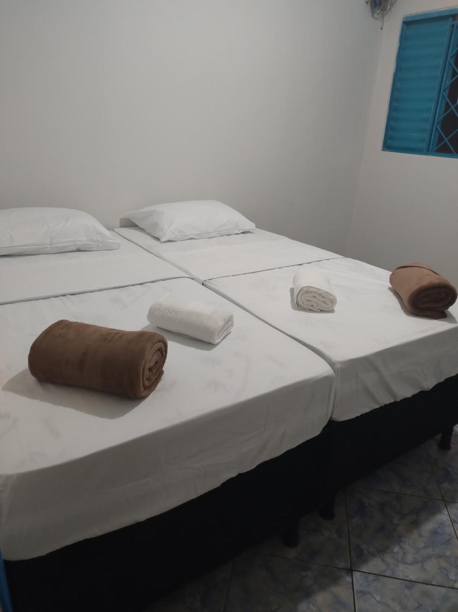 Hotel Pousada Roosevelt Quarto 03 - Pousada Central Prox Rodoviaria E Dist Industrial Uberlândia Esterno foto